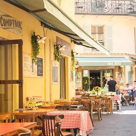 Beautiful Authentic In The Heart Of Old أنتيب