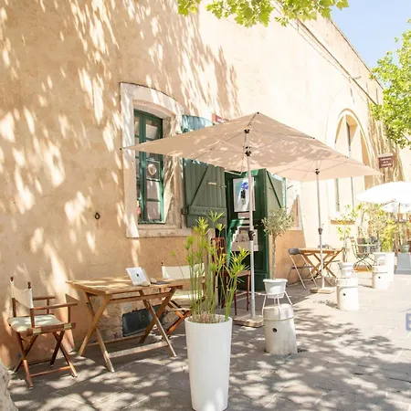 Beautiful Authentic In The Heart Of Old * أنتيب